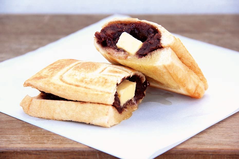 「特製あんバターホットサンド」300円
