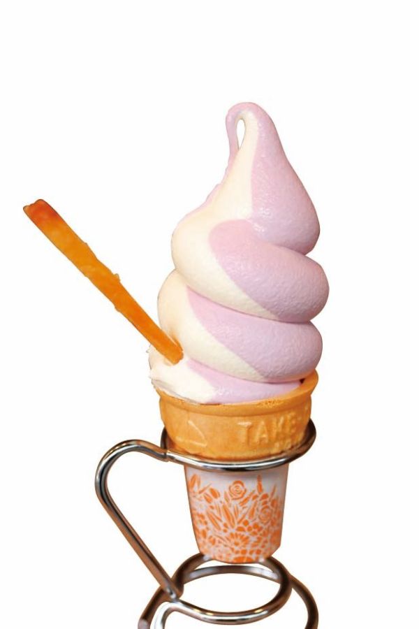「お芋のソフトクリーム」400円