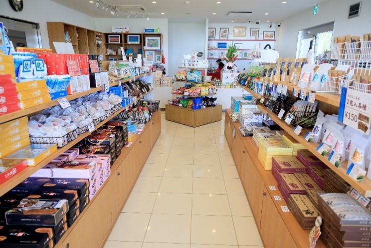 石垣島ミルミル本舗のみやげ店