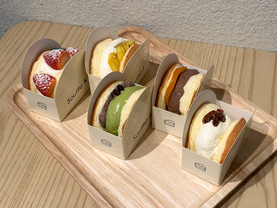 （左から）「ショートケーキ」800円 ※春頃までの販売予定、「焼パイナップルマスカルポーネ」750円、「宇治抹茶小豆」700円、「ショコラノアールオランジェット」750円、「北海道生クリーム」600円