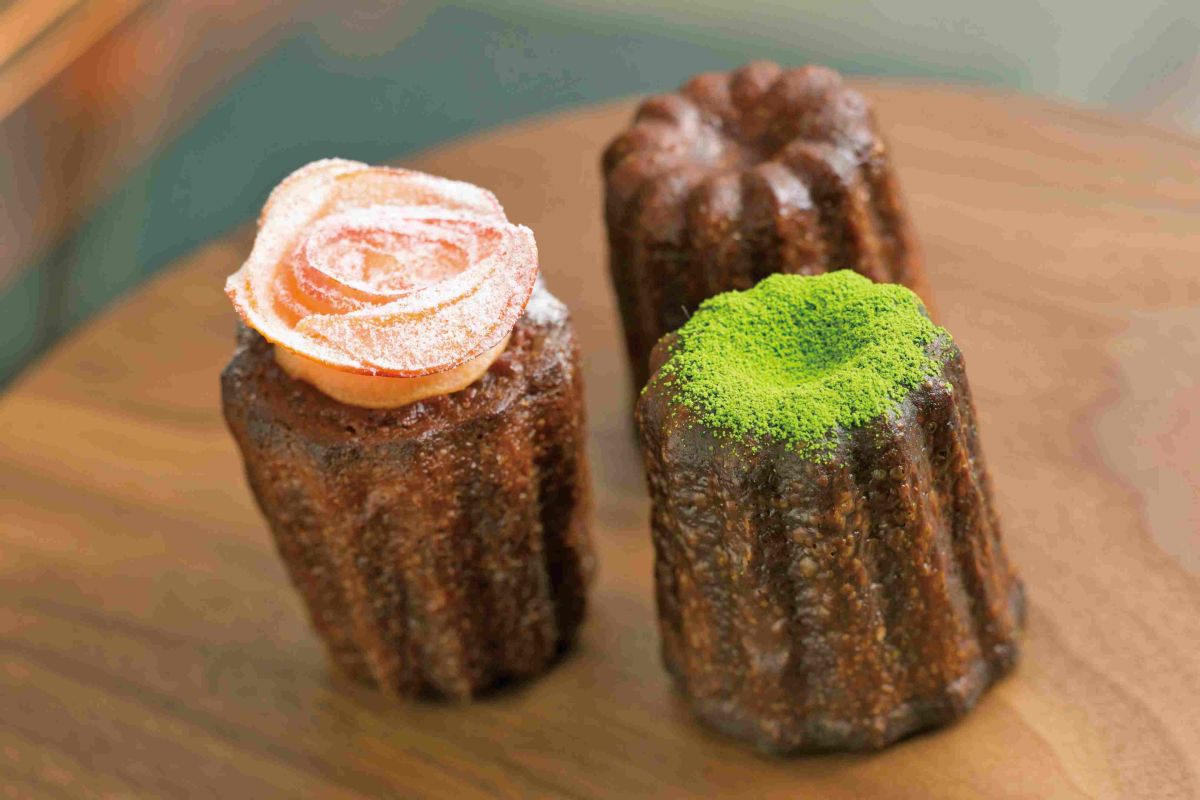 「カヌレ」1個 300円