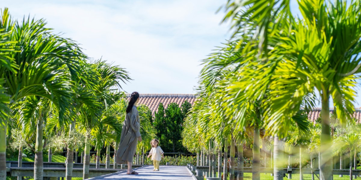 ひと足早く初夏を感じに！「星のや沖縄」のラグジュアリーな家族旅「ゆらり沖縄春旅」