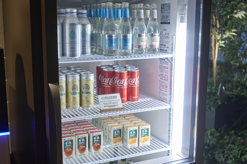 10～17時のティータイムには、コーヒーやティー、ソフトドリンクがラインナップ