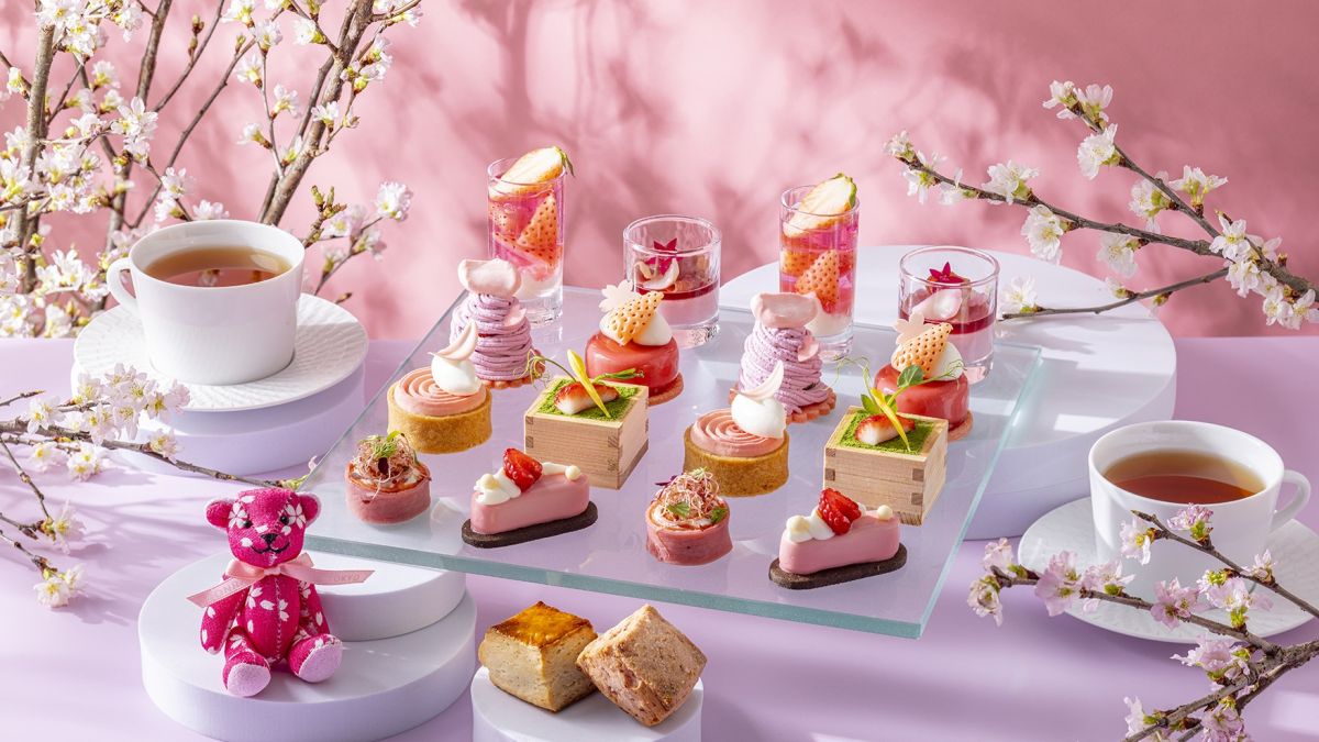 【コンラッド東京】花咲く季節に、いちごと桜香るアフタヌーンティー「桜ストロベリー・アフタヌーンティー “ブルーム”」