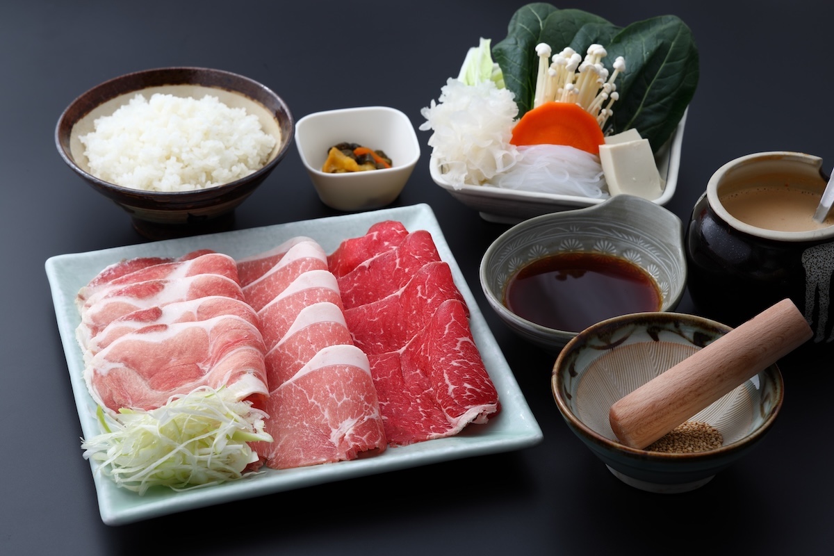 「三種盛合わせセット」1400円