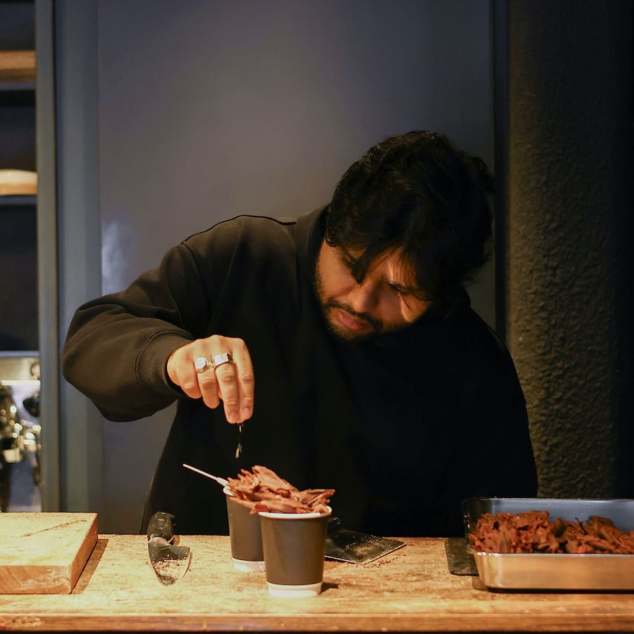 関西弁も使いこなすオーナーのシャドさんはとってもフレンドリー