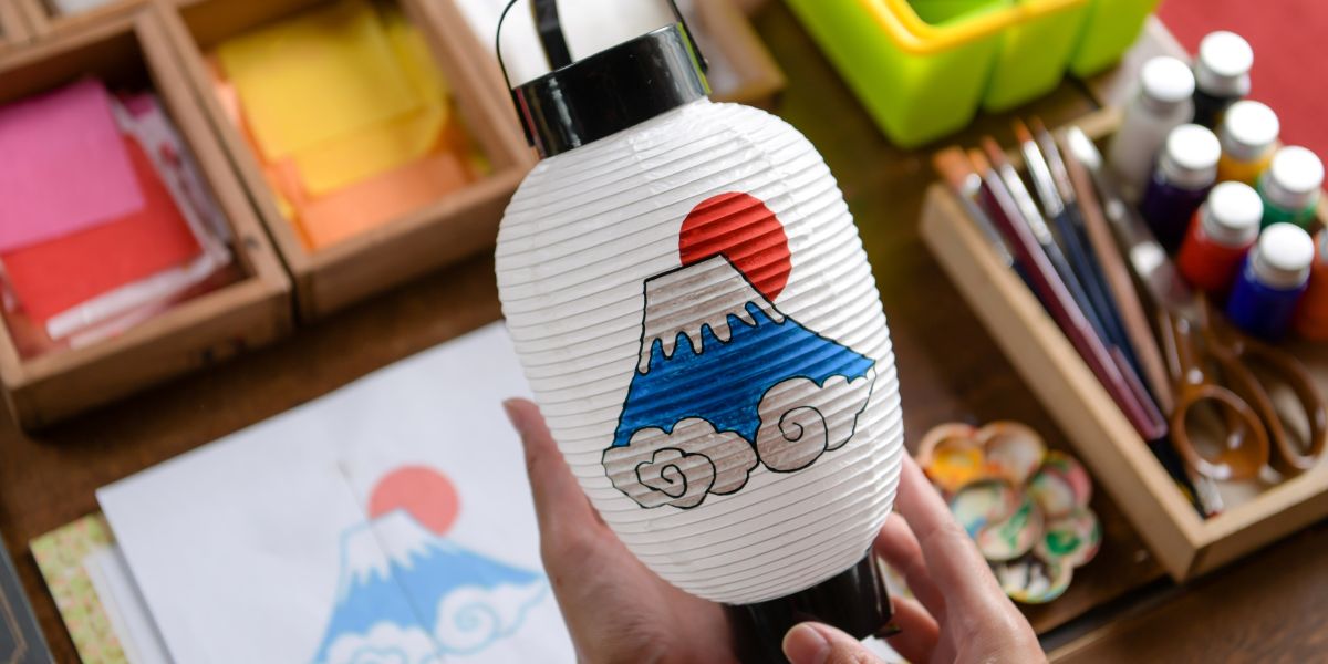 【福井県】三国湊レトロ街さんぽ！「三国提灯 いとや」で江戸時代から続く伝統の提灯作りにふれる