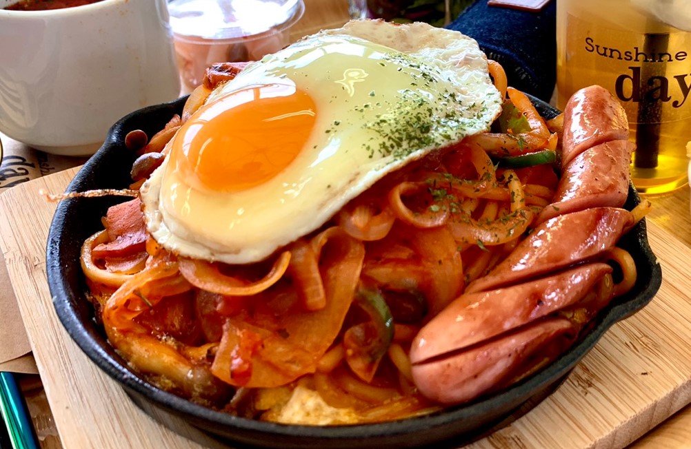 Sunshine Picnic days