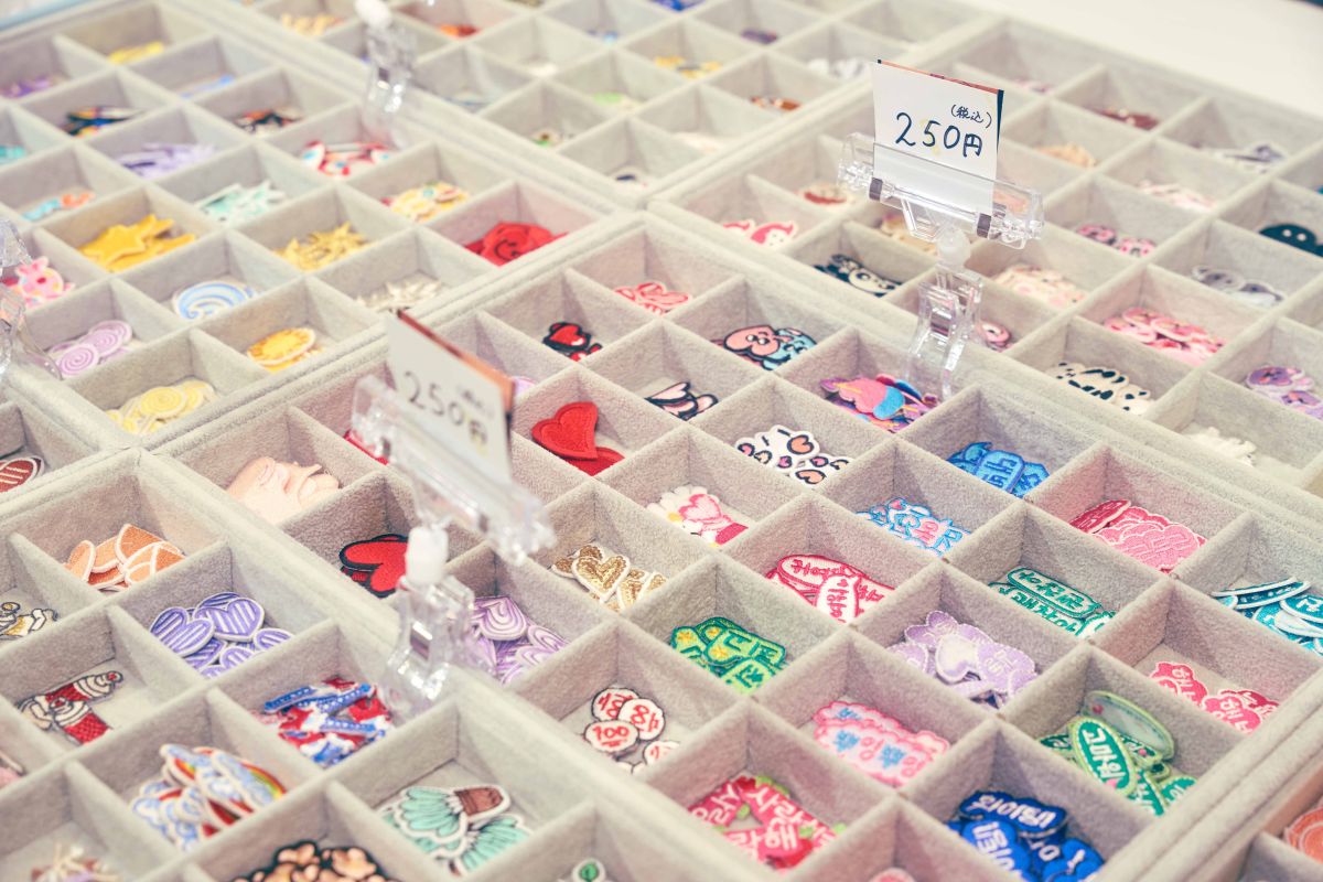 「ワッペン各種」150〜500円