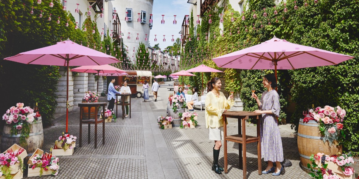 ビジターもOK！リゾナーレ八ヶ岳の「八ヶ岳ロゼワインストリート2025」でワインを堪能