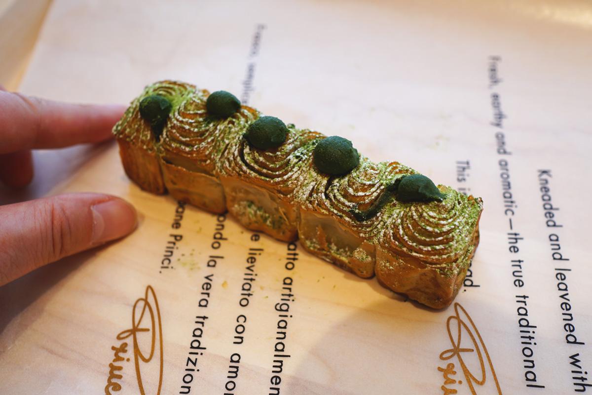 「GINZA コルネッティ ボッコ－ネ MATCHA」530円（持ち帰り）、540円（店内利用）