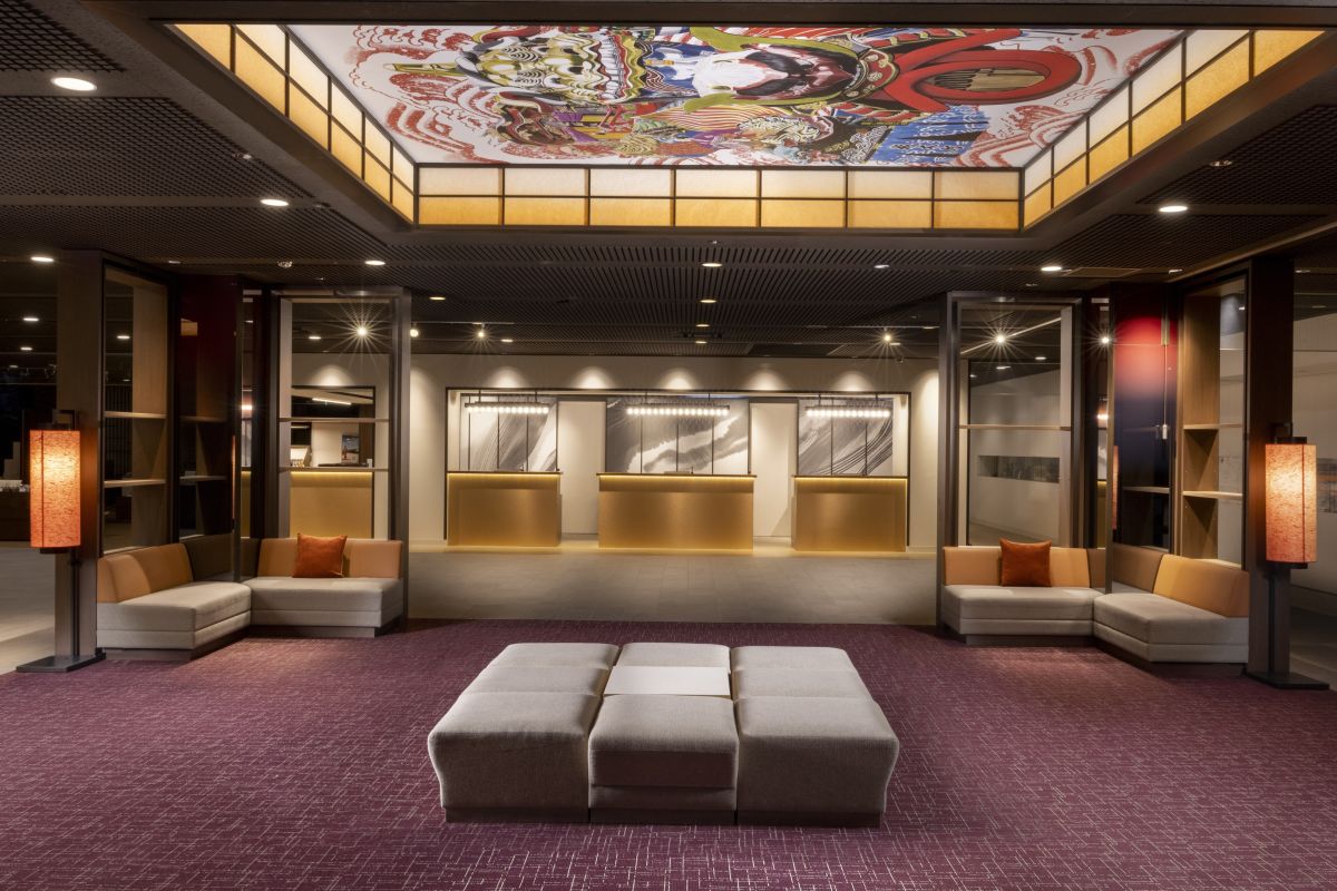 1階ロビーの天井画