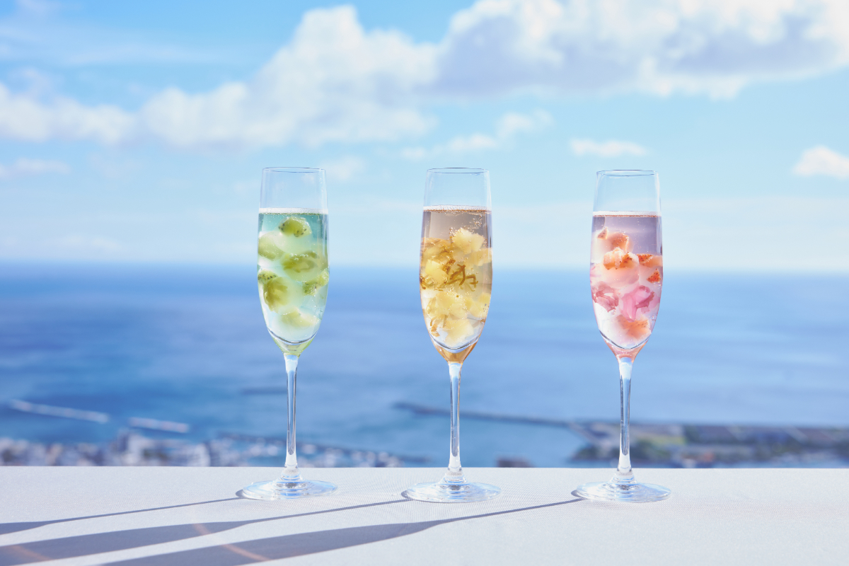 「海の花スパークリング」3種各800円