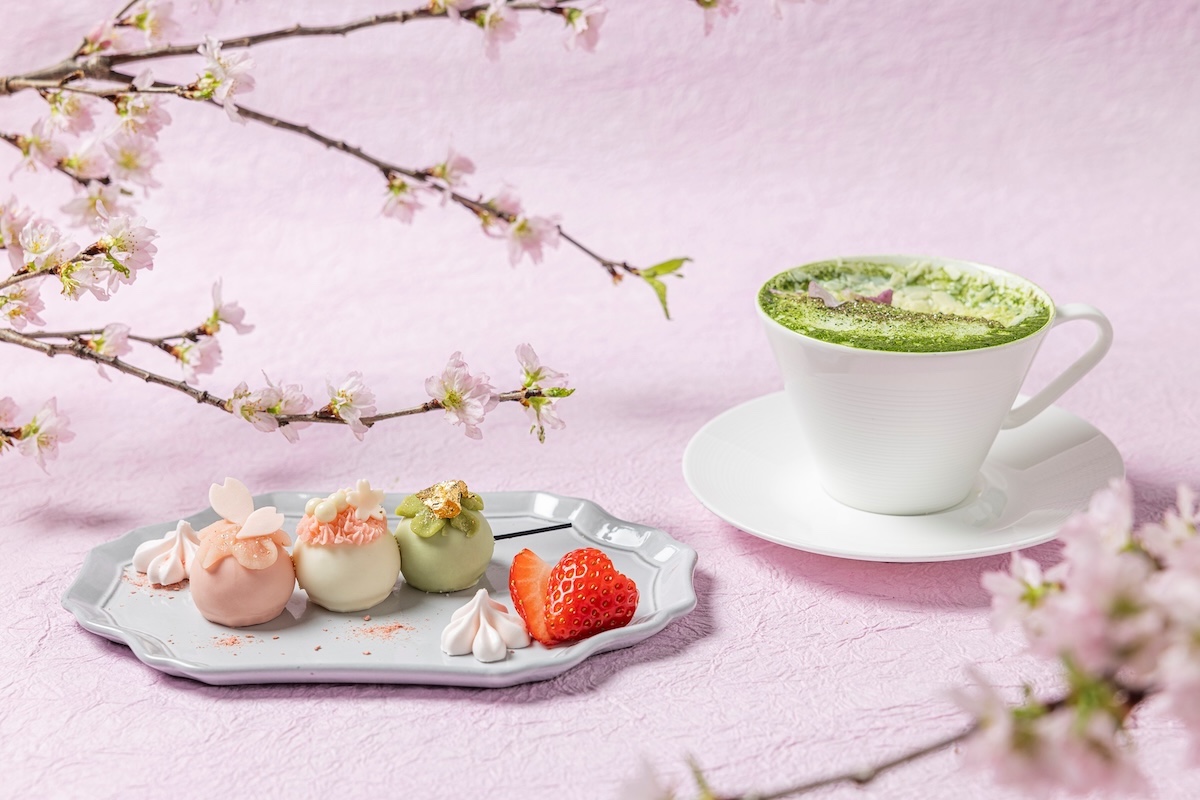 「SAKURA SWEETS」抹茶ラテ付き 3800円 ※数量限定