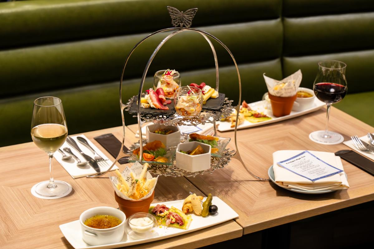 「季節のトワイライトハイティー」5800円※1日10食限定