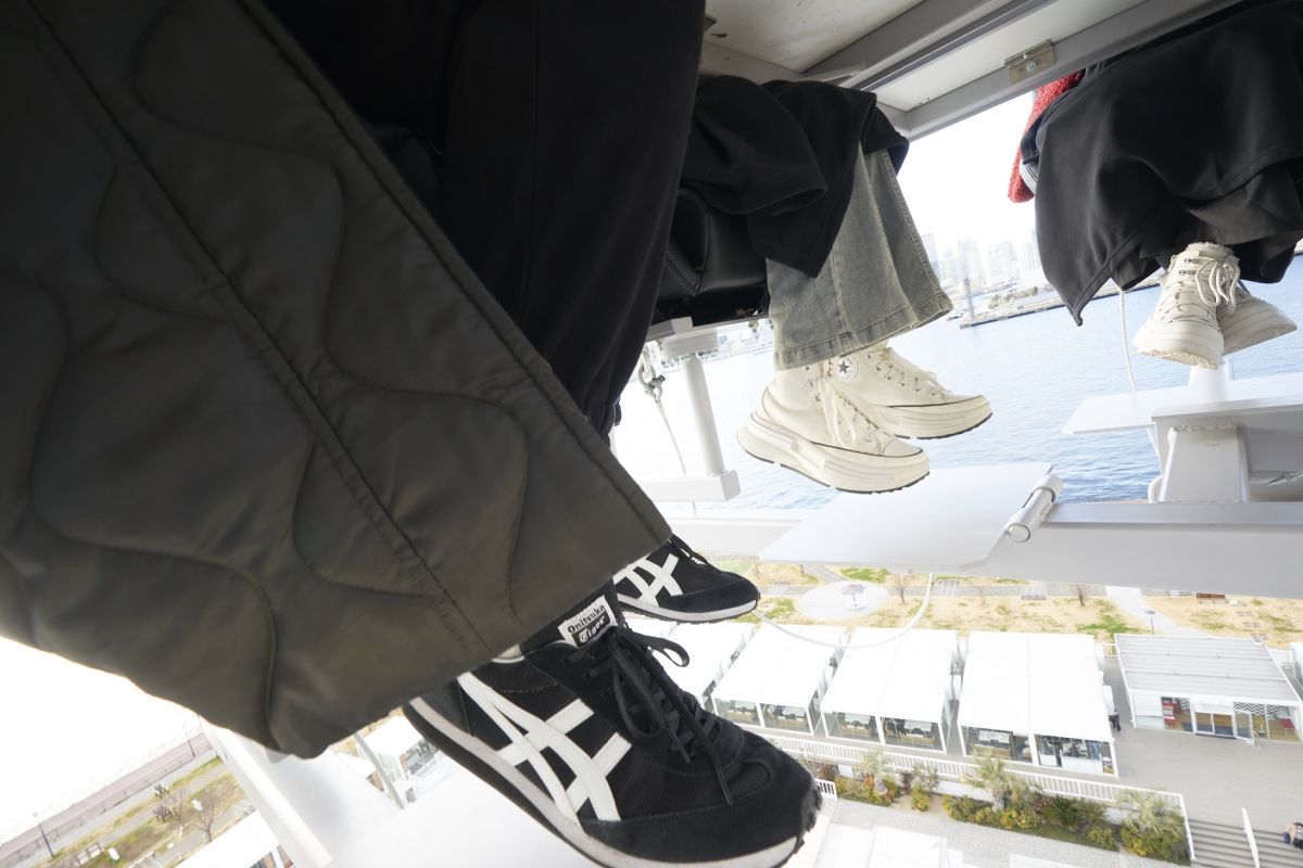 足元を見ると・・・！