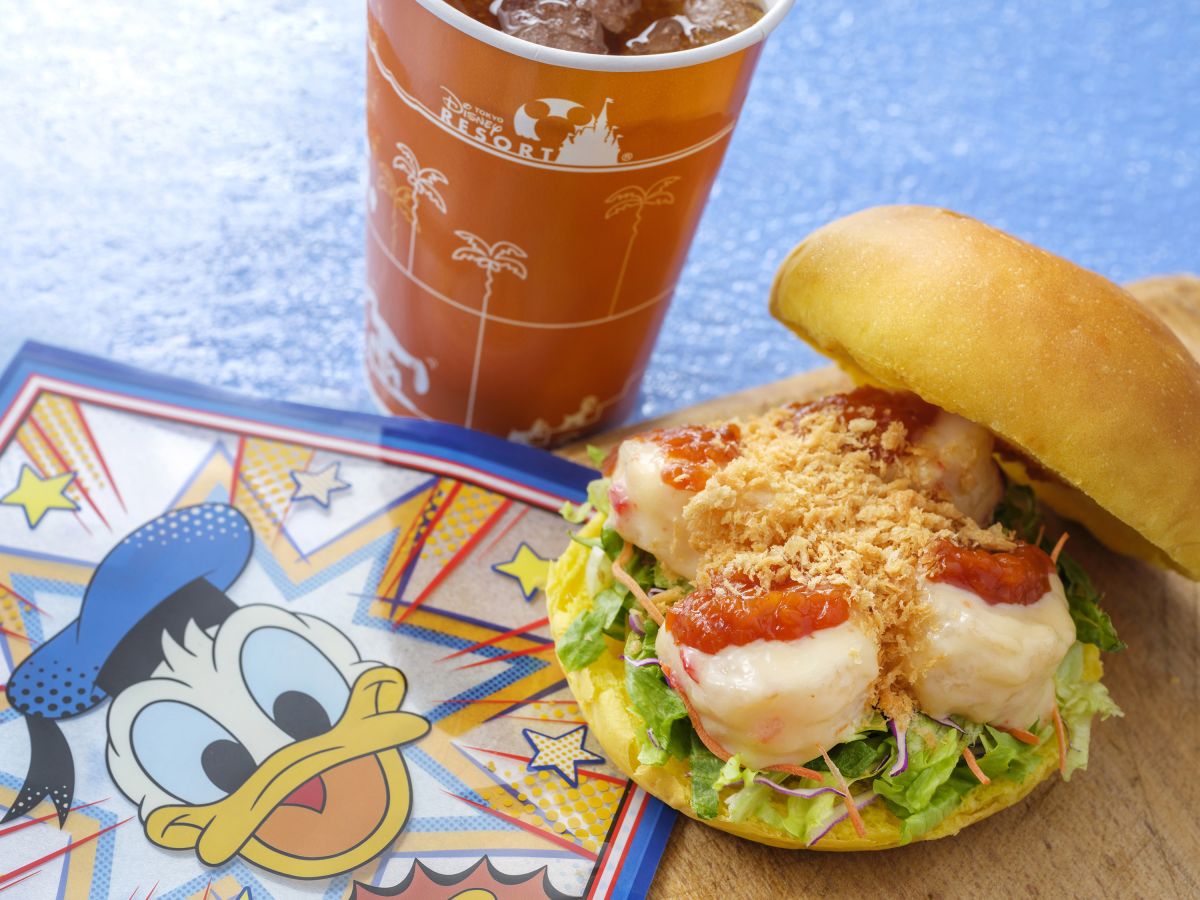 スペシャルサンド（エビのスウィートチリマヨネーズ） ソフトドリンクのチョイス