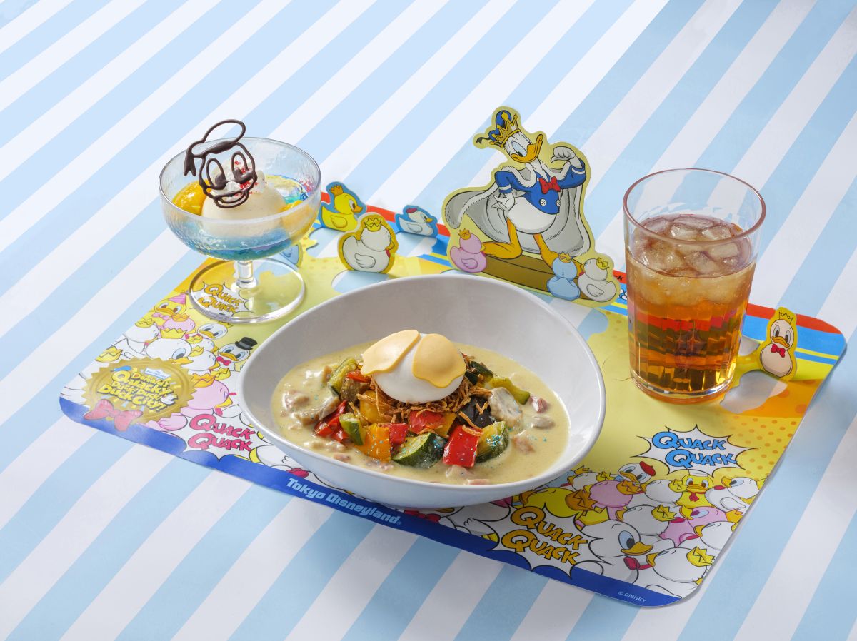 カルボナーラソースのスープパスタ バニラムース＆レモンクリーム（マンゴー、トロピカルソース） ソフトドリンクのチョイス