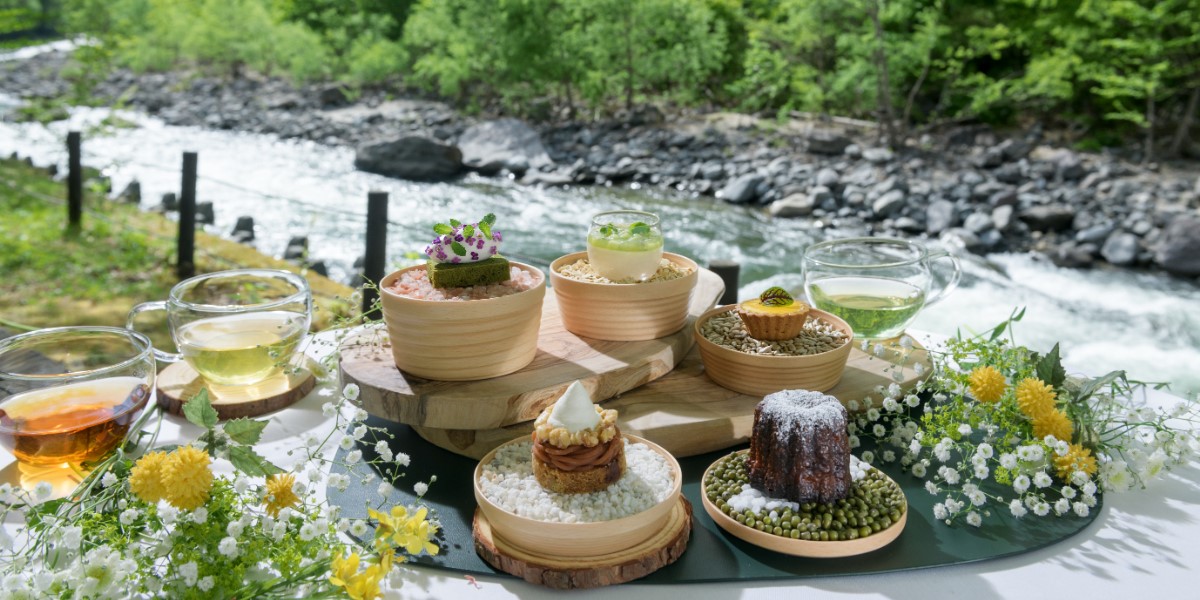 「奥入瀬渓流ホテル by 星野リゾート」に新登場！ 春の移り変わりを五感で味わう「おいらせ新緑アフタヌーンティー」