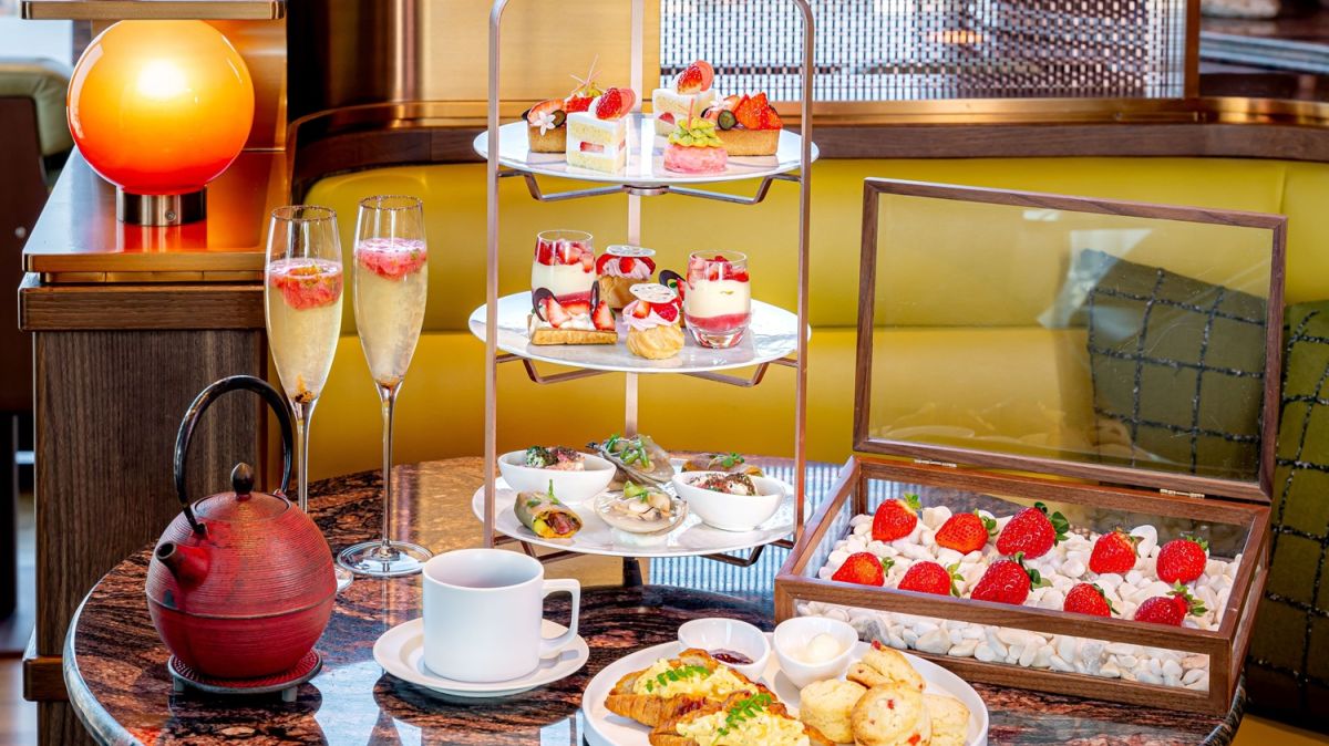 【センタラグランドホテル大阪】5種のフレッシュイチゴの食べ比べが叶う「ストロベリーアフタヌーンティー」