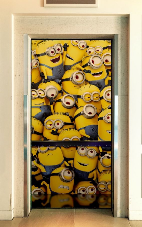 エレベーターの中にも！