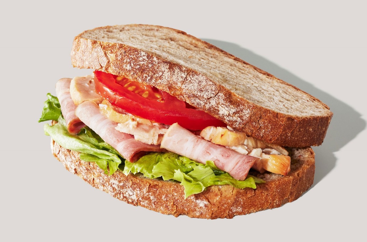 「クラブハウスサンド 石窯カンパーニュ」570円