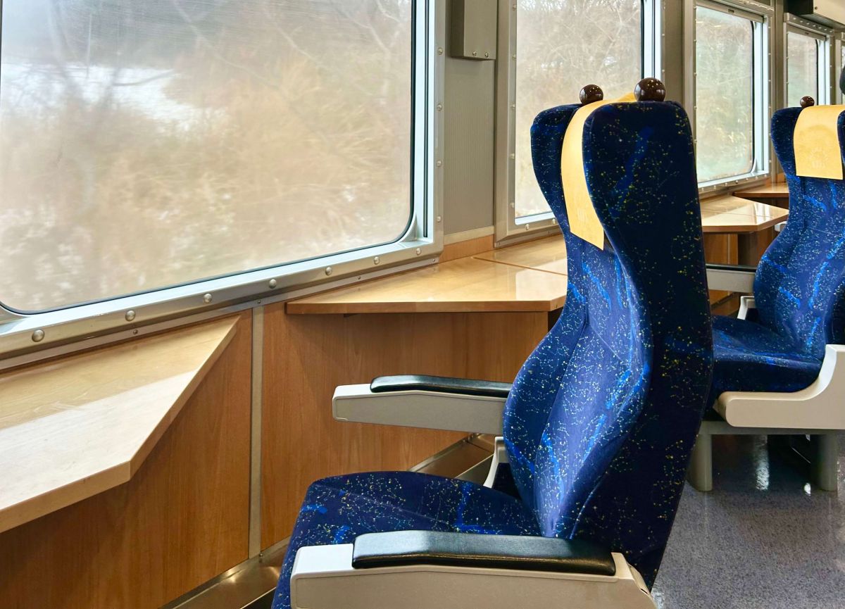 1号車のシングルシート