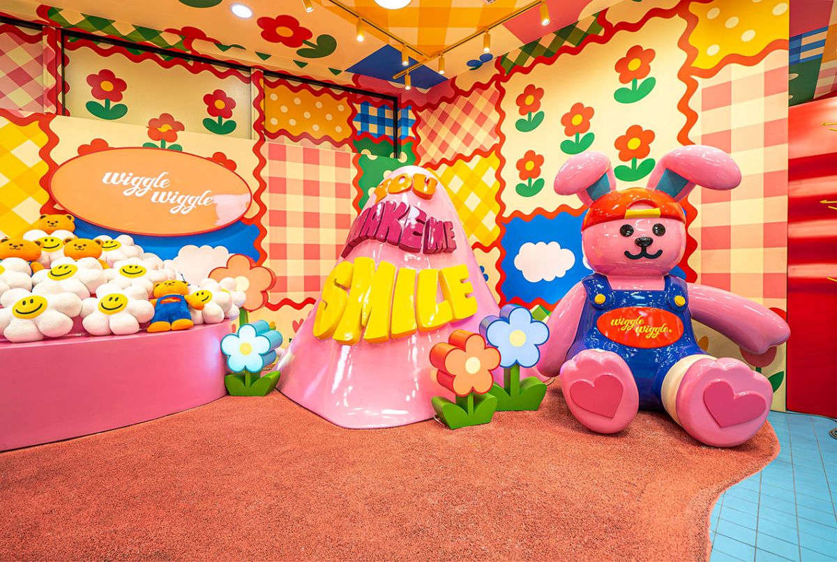 ©️WIGGLE WIGGLE.ZIP HARAJUKU