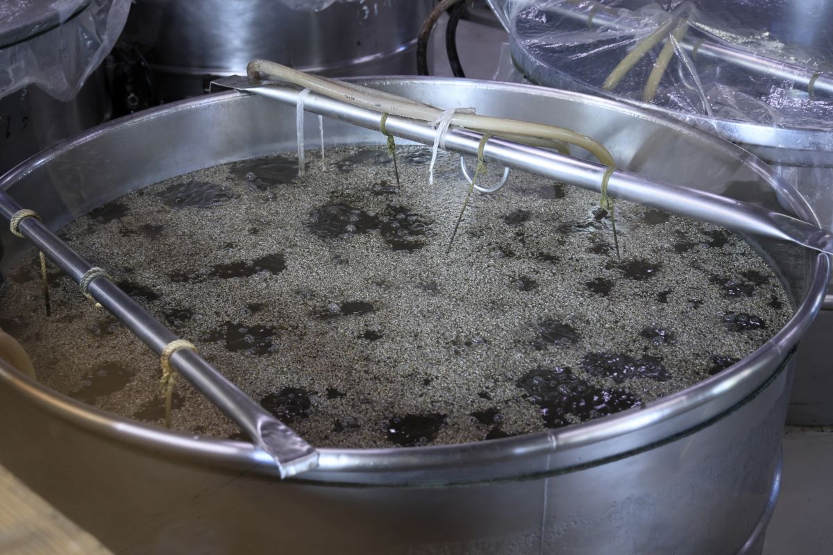 仕込み用のタンク