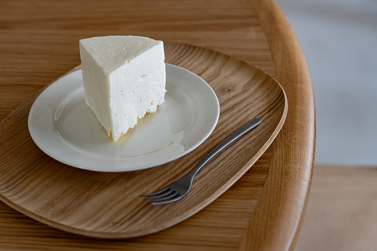 「いちごのレアチーズケーキ」770円