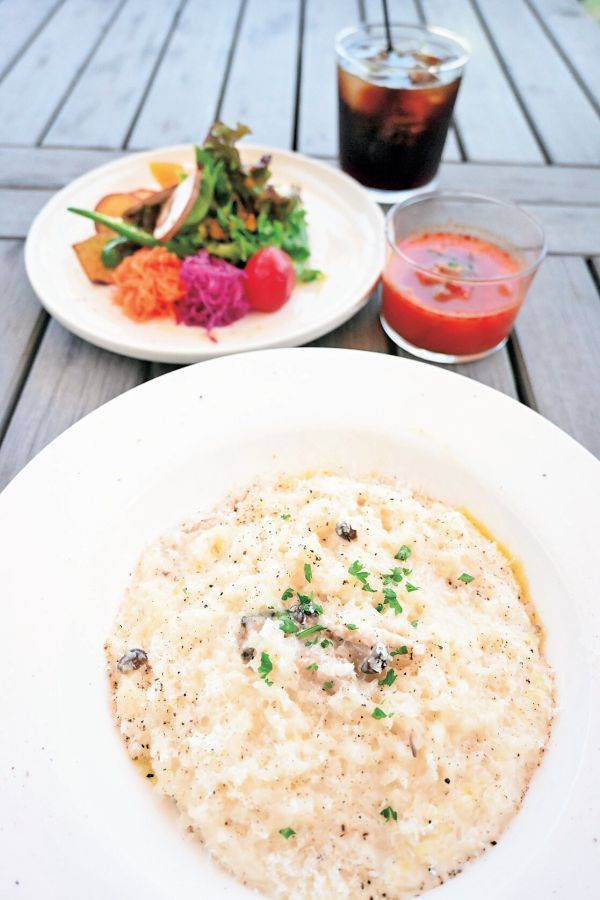 COAST LIFE OYSTER＆BEEF