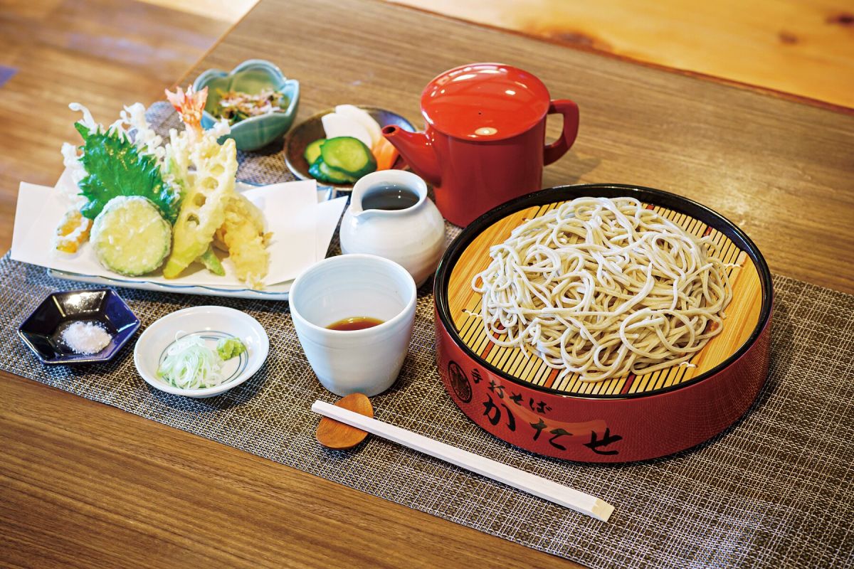 手打そばかたせ