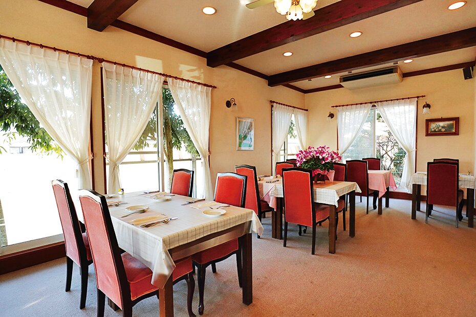 レストランラヴニール