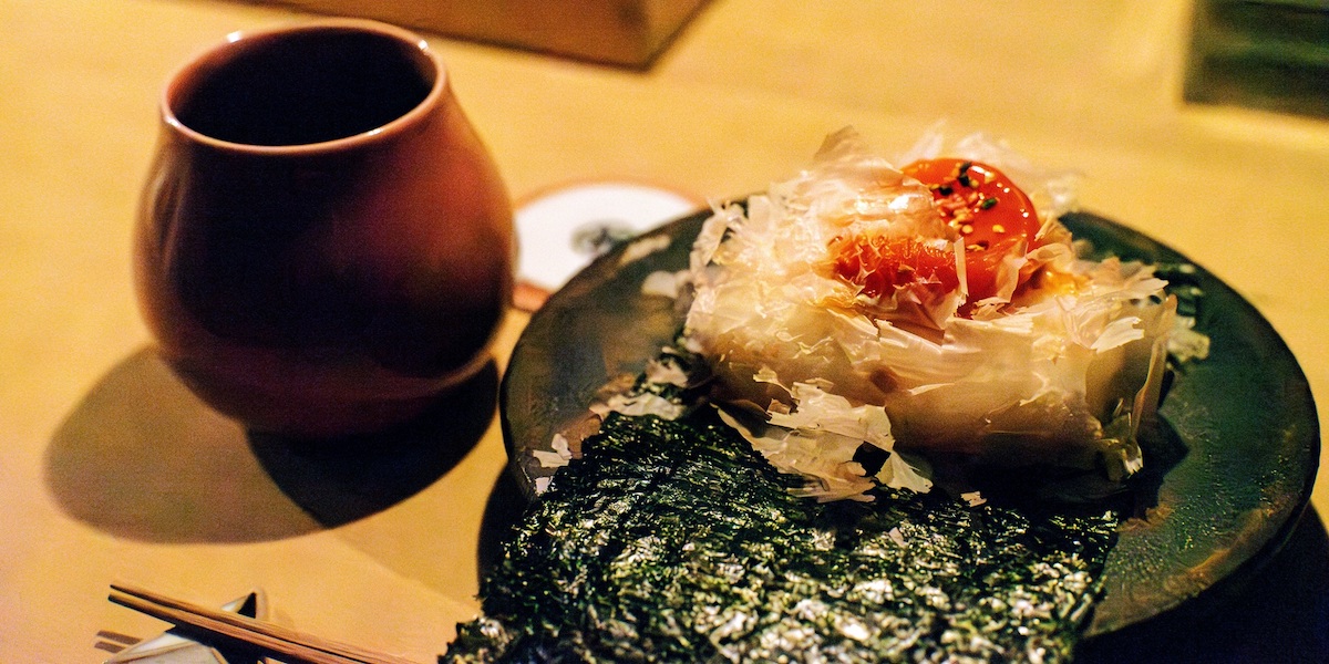 【大阪】おにぎりとコーヒーの専門店「KOMEMAME」で至高マリアージュを堪能する