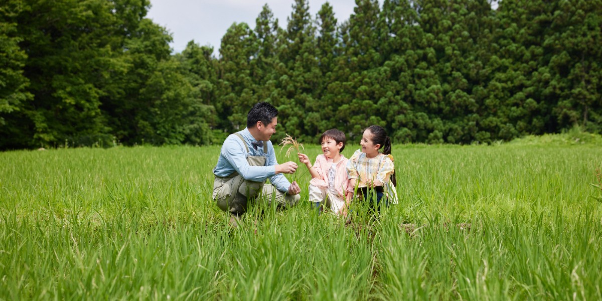 「リゾナーレ那須」の「お米の学校」で田植えから稲刈り、羽釜で炊いて食べるお米の一生を体験♪