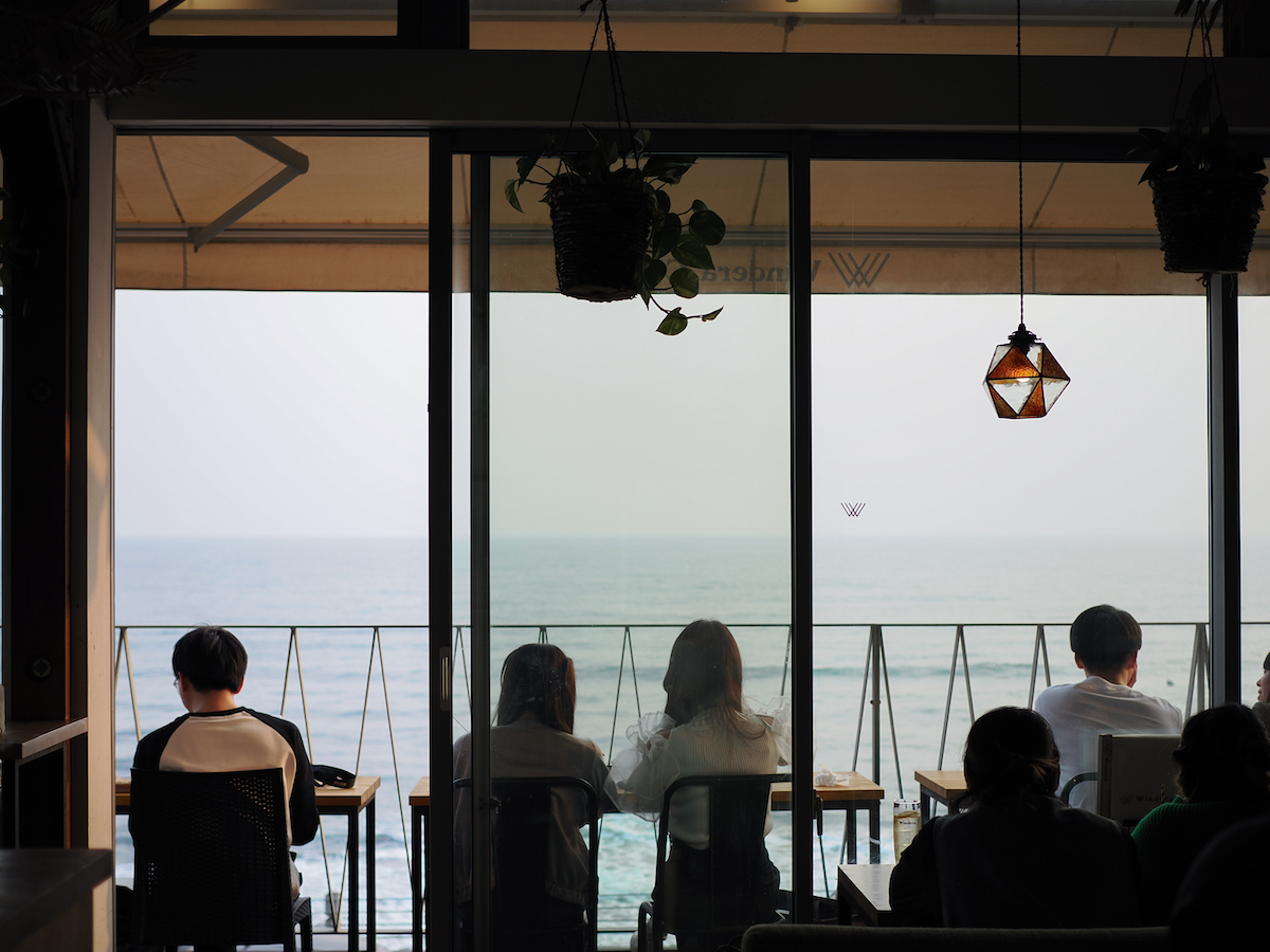 OM-3, OM 25mm F1.8 II, 1/5000秒 F1.8 ISO 200 ©6151 カラープロファイル