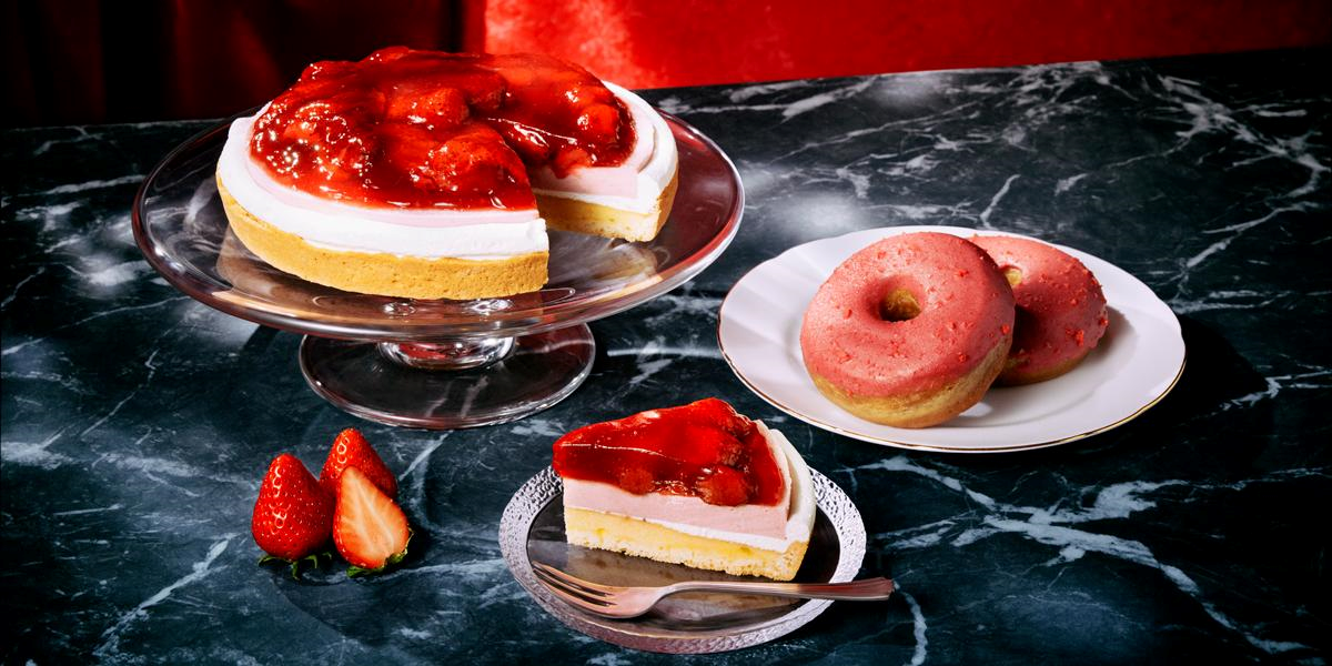 【スタバ新作】いちごのご褒美スイーツ♪「サマーシーズン第1弾フード」が4月9日(水)より発売