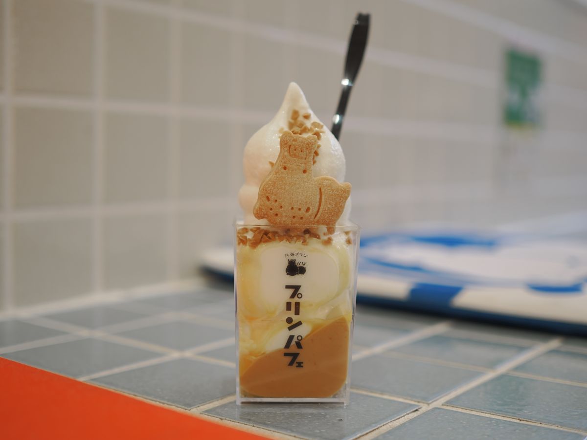 OM-3, 25mm F1.8 II ○○mm相当（35mm判換算） 1/50秒 F1.8 ISO200 カラープロファイルコントロール ©もろのんのん