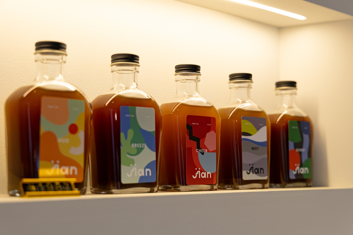 「ティーシロップ」各1987円