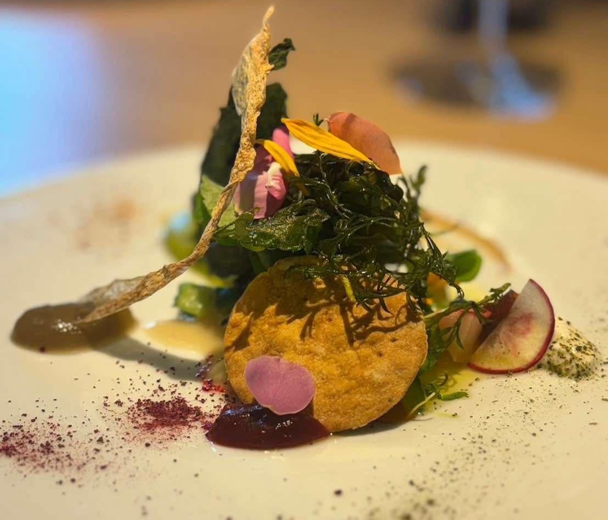 「シェフおまかせランチプラン」6600円・11000円、「シェフこだわりのディナーコース14520円」