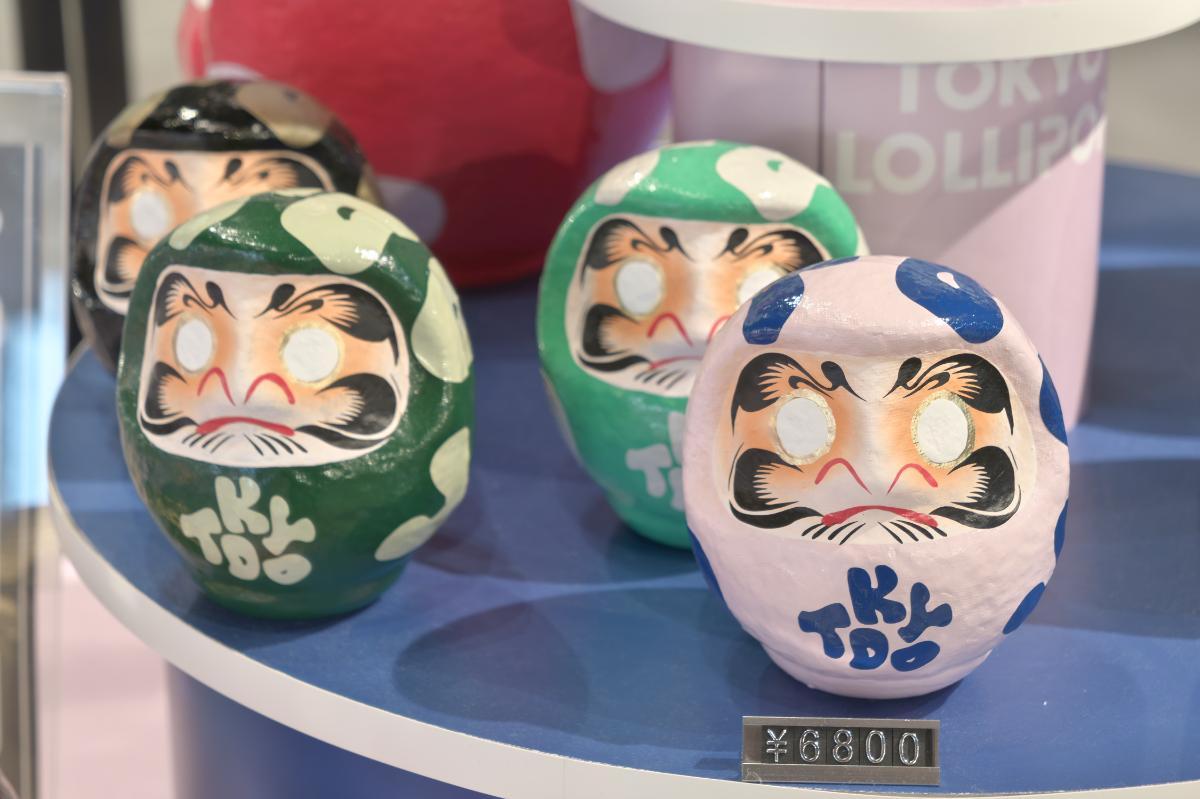 「TOKYO LOLLIPOPダルマ」XS 6800円、S 1万1000円、M 2万2000円、L 3万3000円