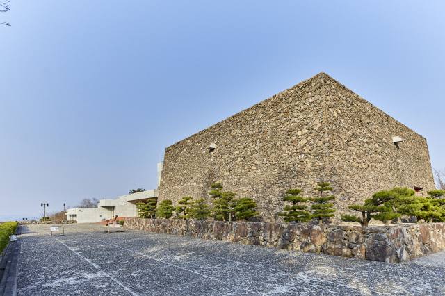 瀬戸内海歴史民俗資料館