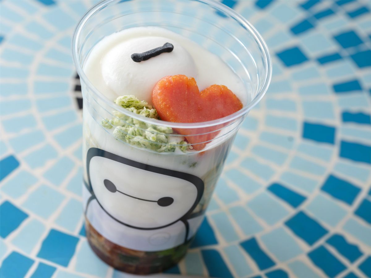 「クールダウンうどん（牛カルビ、エッグ、豆乳ポテトソース）」800円