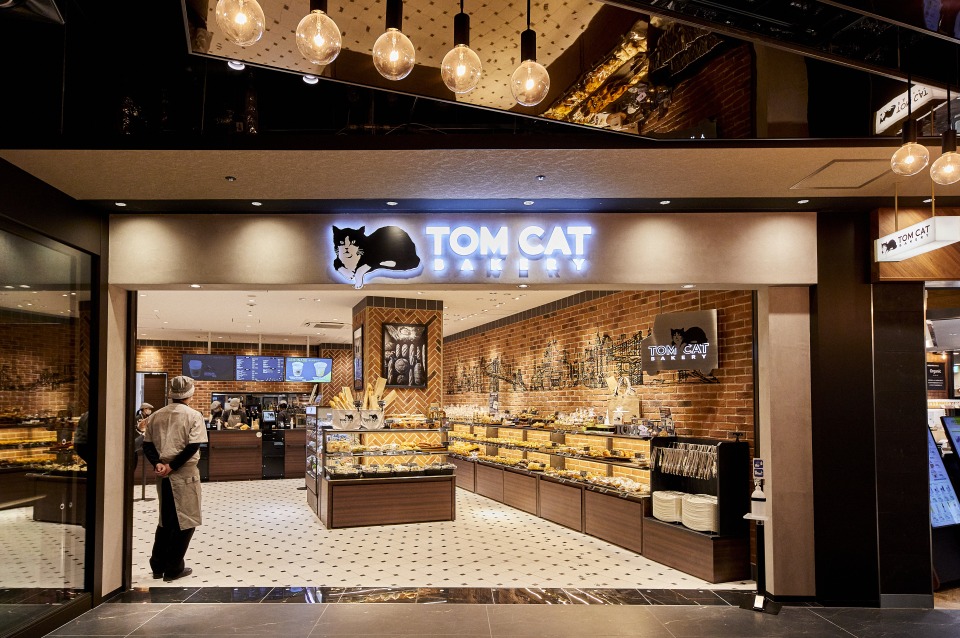TOM CAT BAKERY
