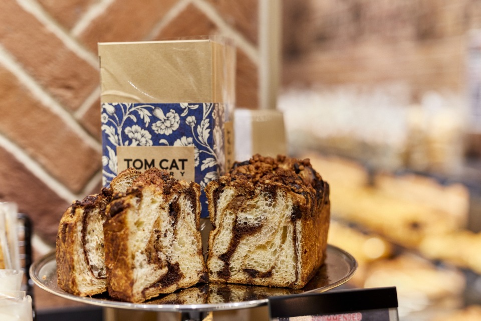 TOM CAT BAKERY