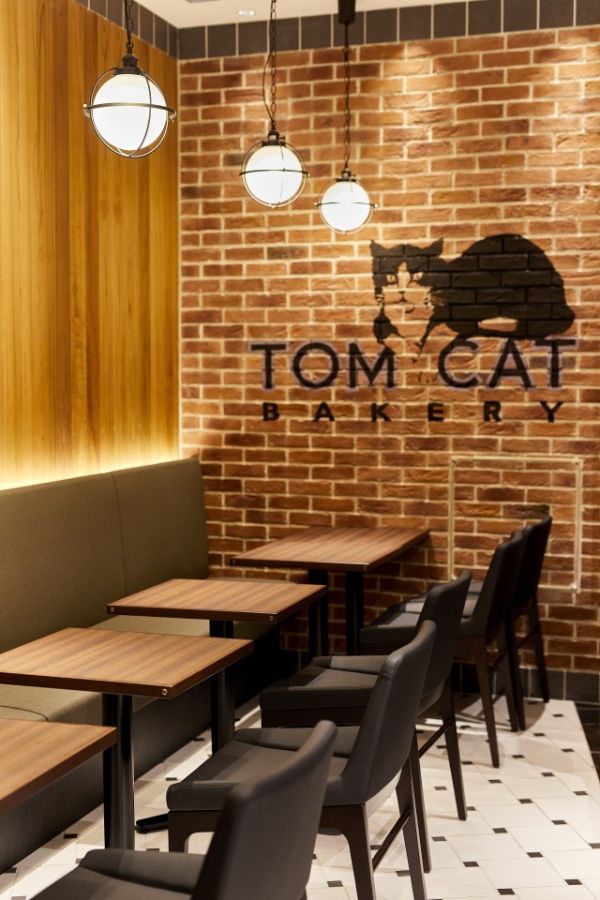 TOM CAT BAKERY