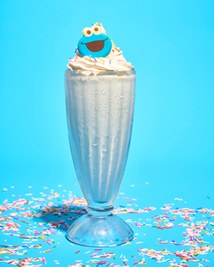 「クッキーモンスターのブルーシェイク 」950円