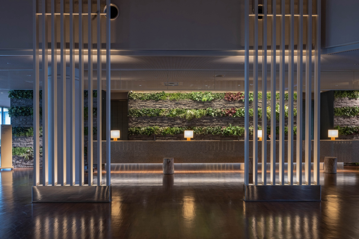 「グランドメルキュール南房総リゾート＆スパ」のロビー