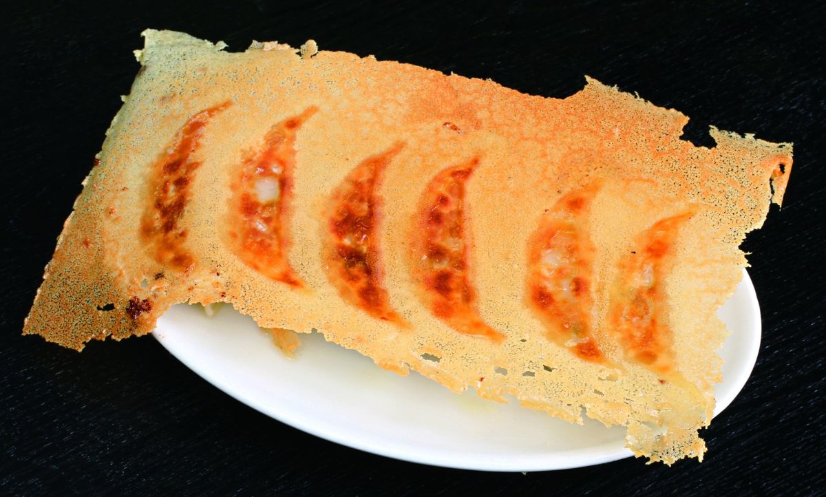 めんめんの羽付き餃子（1人前6個）420円