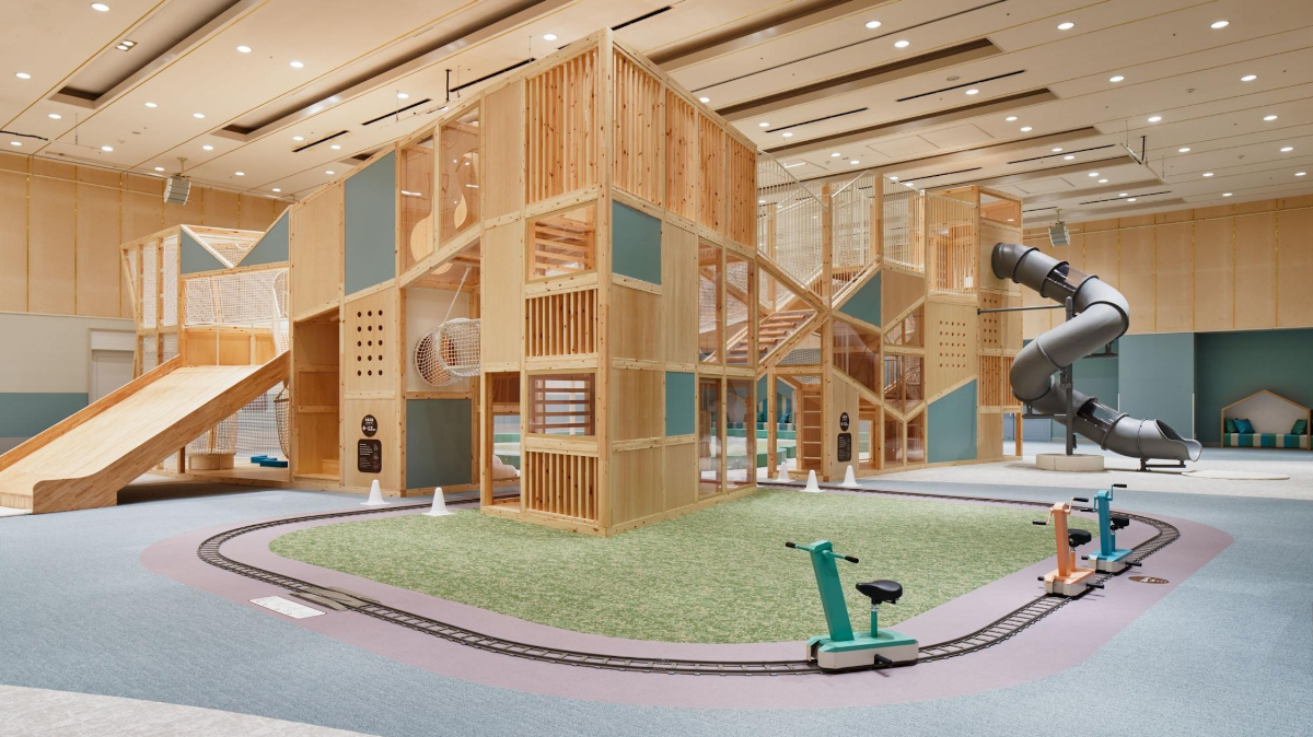 アリの巣タワー